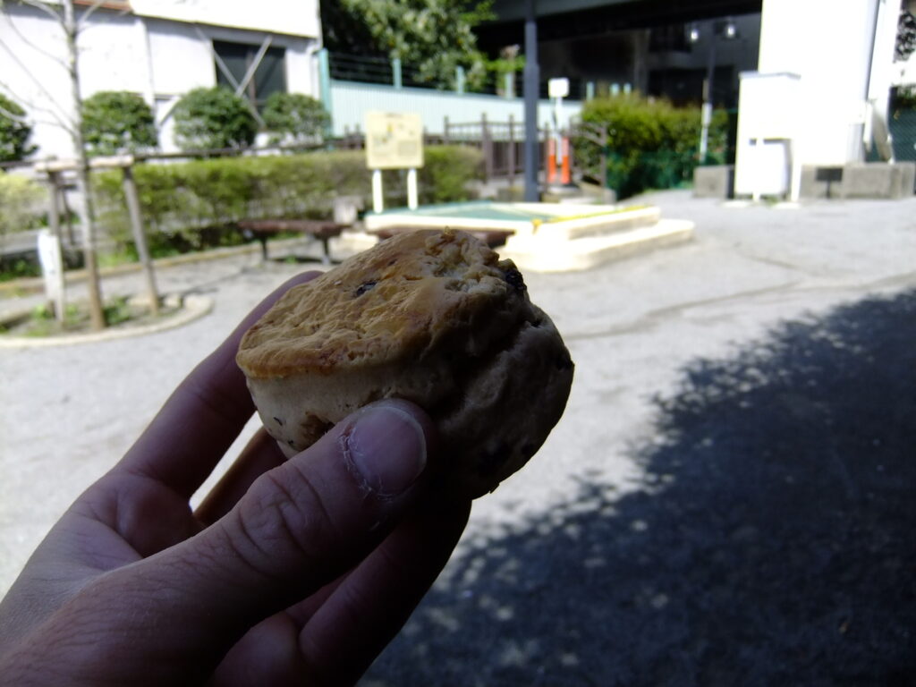 輸入食材店をハシゴする日々